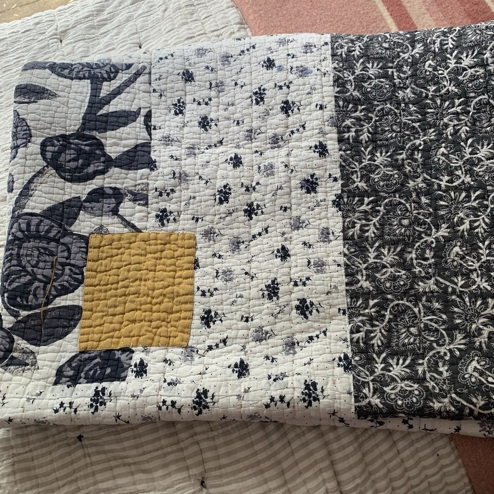 Anthropologie Marina Marvelle Patchwork Boho Quilt Twin